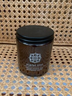 Hemlock Park Crackling Wood Wick Candle Natural Coconut Wax Scarlet Rose 8oz